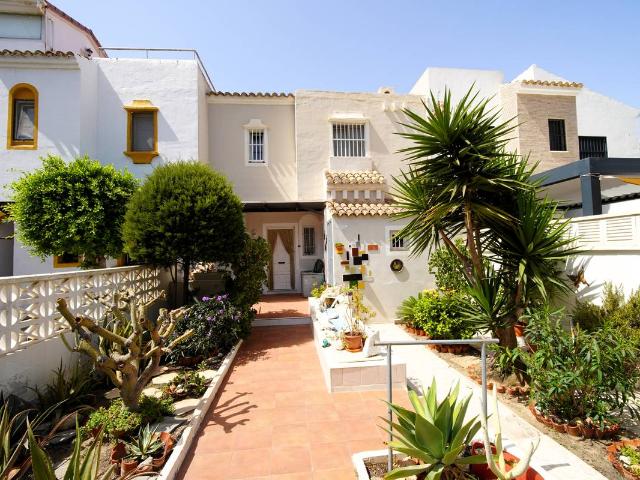 Chalet en venta en Los Depósitos, Roquetas De Mar