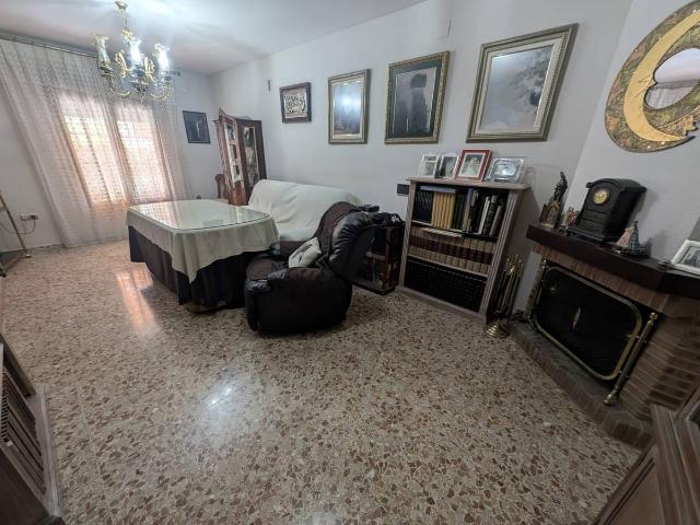 Chalet en venta en Zona 2 (Centro y San Francisco), Lucena