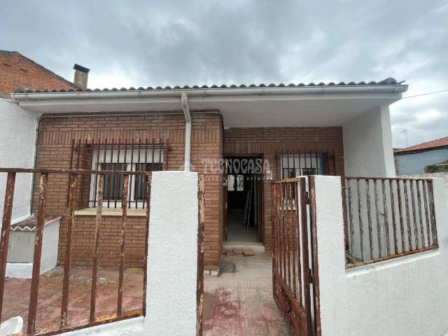 Chalet en venta en El Vellón, Madrid