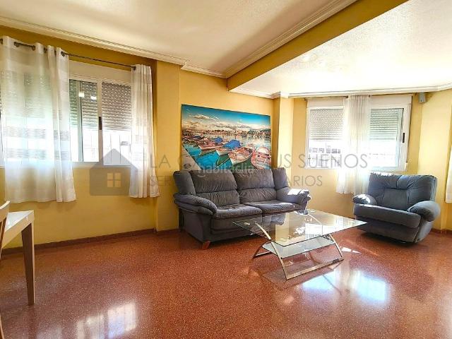 Chalet en venta en El Progreso, Elda