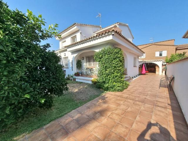Chalet en venta en la Llosa, Baix Camp