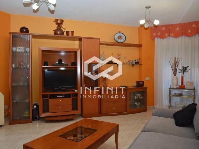 Chalet en venta en Distrito I, Alcalá De Henares