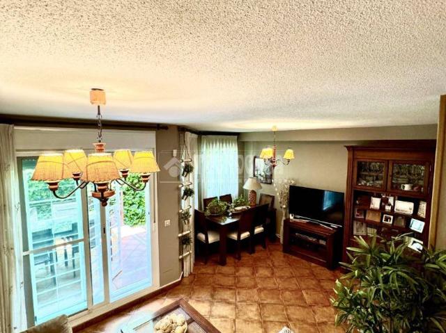 Villa en venta en Alcalá De Henares, Venecia