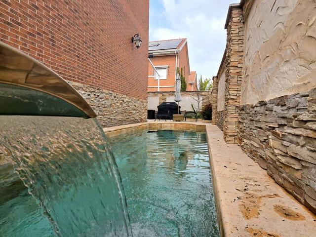 Chalet en venta en Distrito I, Alcalá De Henares