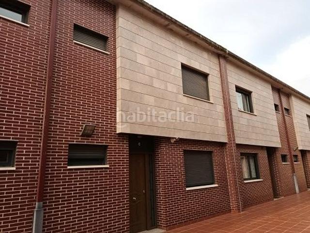 Chalet en venta en Entrena, La Rioja