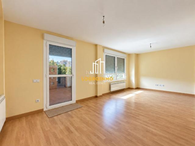 Chalet en venta en Entrena, La Rioja