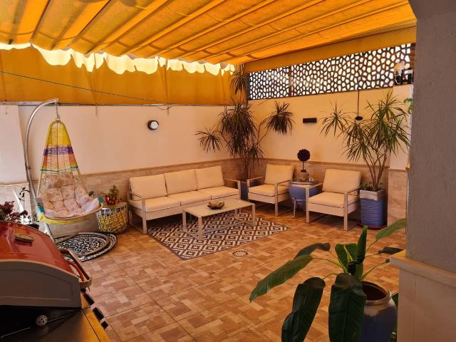 Chalet en venta en Los Barreros, Espartinas