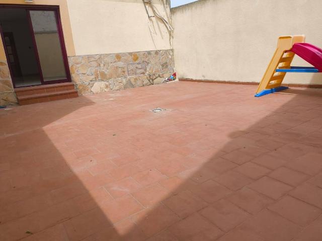Villa en venta en Esquivias