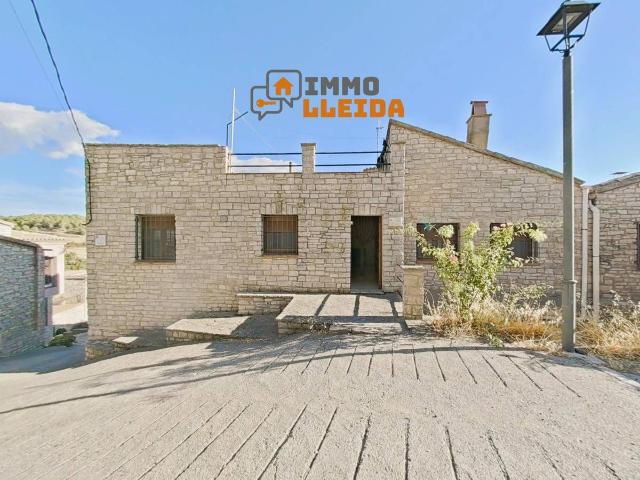 Chalet en venta en Estaràs, Lleida