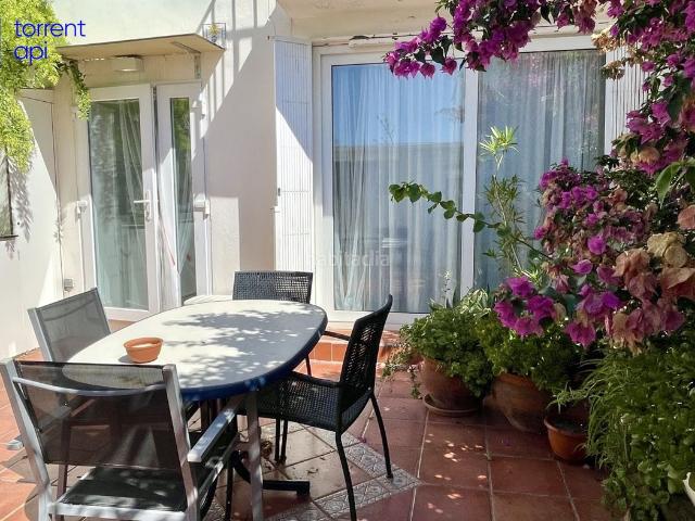Chalet en venta en Urbanització Mas Pinell, Baix Empordà