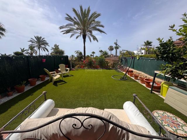 Chalet en venta en Barriada Islas Canarias, Costa del Sol Occidental