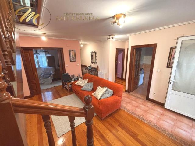 Chalet en venta en Pozokoetxe, Basauri