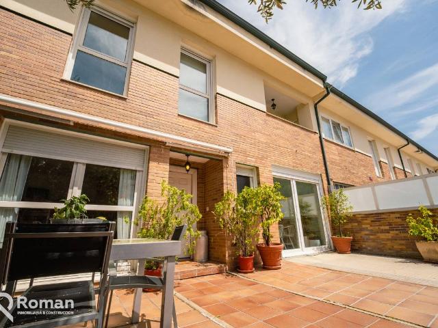 Chalet en venta en Iruñerria, Navarra