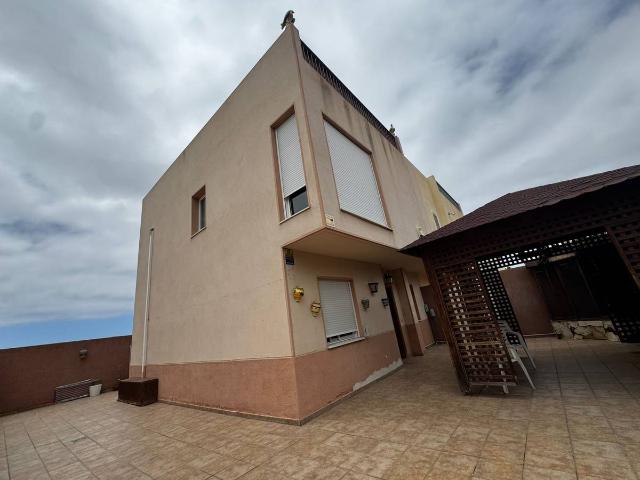 Chalet en venta en La Postura, Adeje