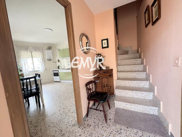Chalet en venta en Fermoselle, Castilla y León
