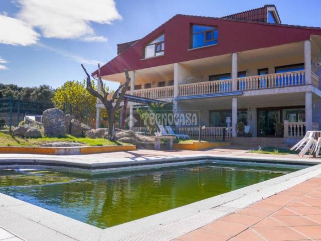 Chalet en venta en La Estación, Collado