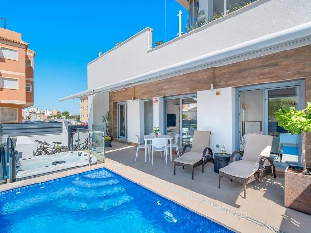 Villa en venta en Formentera Del Segura, Los Palacios