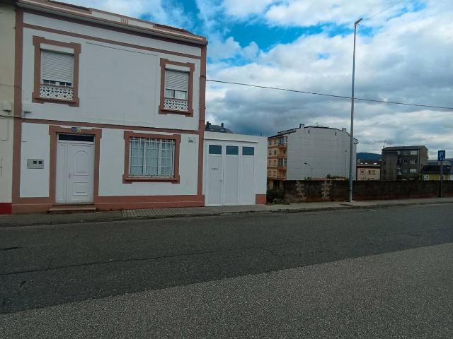 Villa en venta en Foz, O Castro