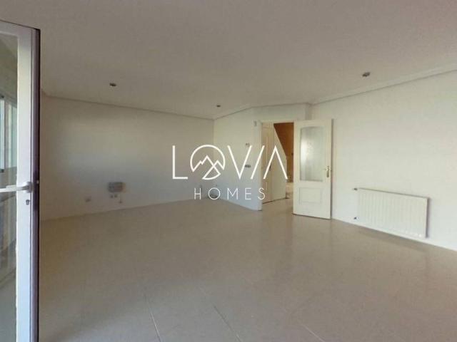 Chalet en venta en Parla, Madrid