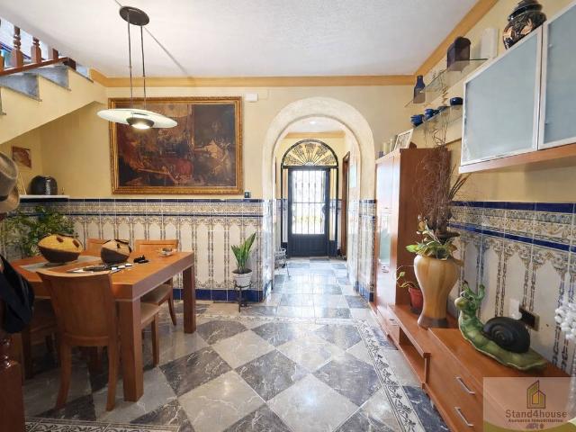 Chalet en venta en Fuentes De León, Extremadura