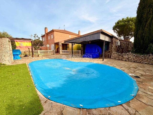Chalet en venta en Torrejón Del Rey, Castilla-La Mancha