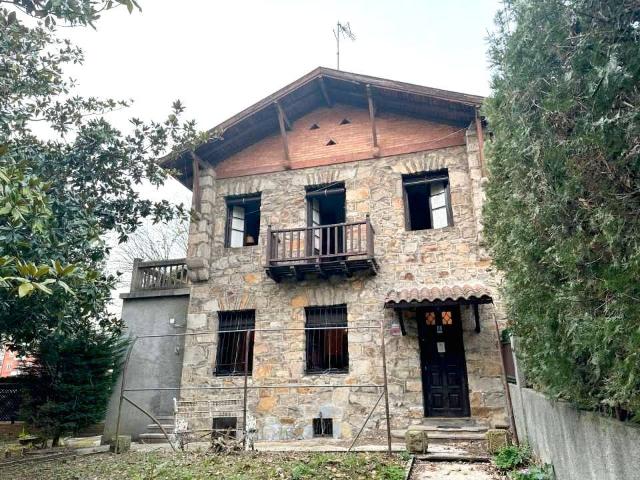 Villa en venta en Galdakao, Kurtzea