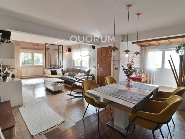 Chalet en venta en Kurtzea, Galdakao