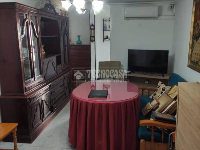 Chalet en venta en Parcelas de Porsiver, Gelves