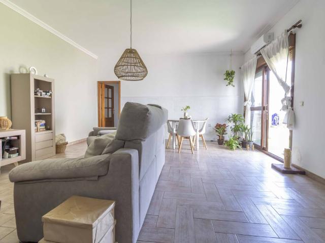 Chalet en venta en Gerena, Andalucía