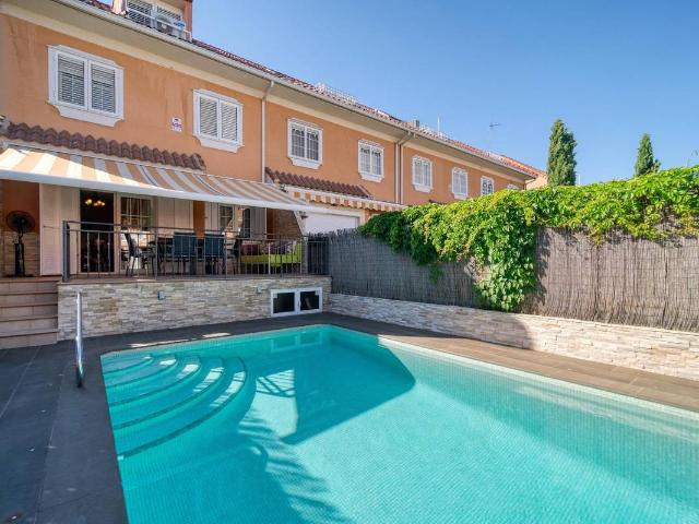 Villa en venta en Getafe, Centro