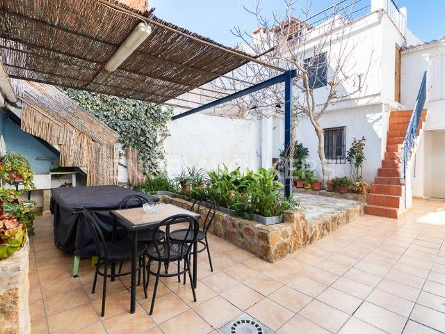 Villa en venta en Gilet, La Paz