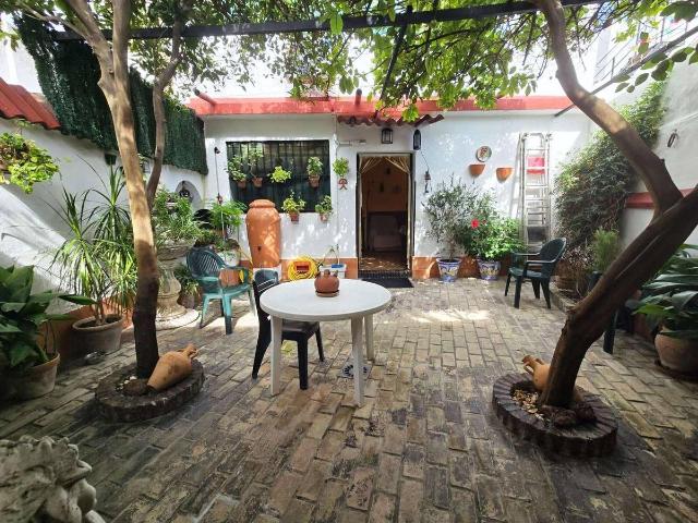 Chalet en venta en Barrio de Nicolás, Gines