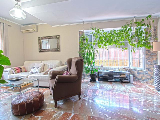 Chalet en venta en Barrio de Nicolás, Gines