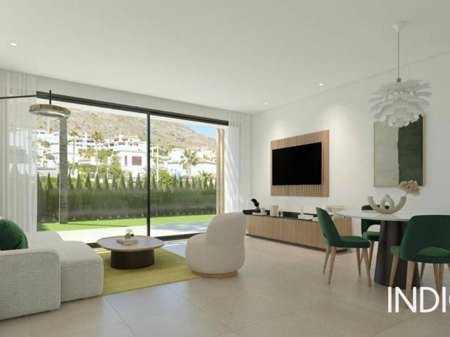 Chalet en venta en Finestrat