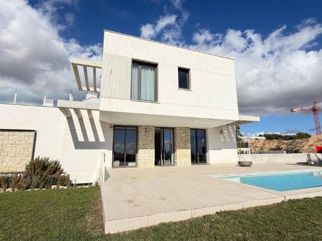 Chalet en venta en la Marina Baixa, Valencia