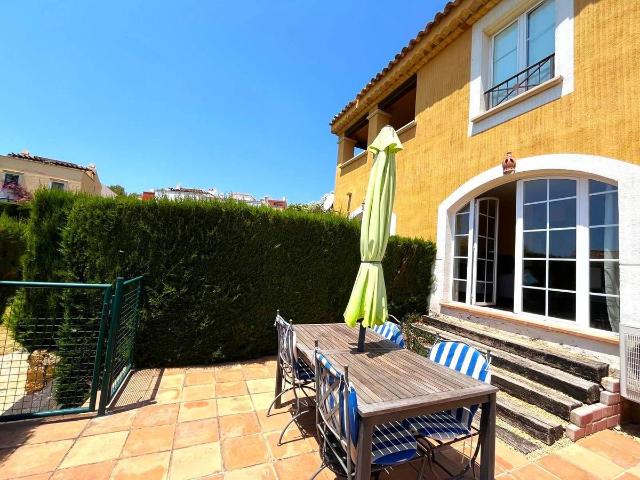 Villa en venta en Finestrat