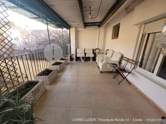 Villa en venta en Golmés