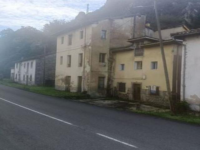 Casa en venta en Grado, Asturias