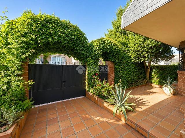 Chalet en venta en Griñón, Madrid