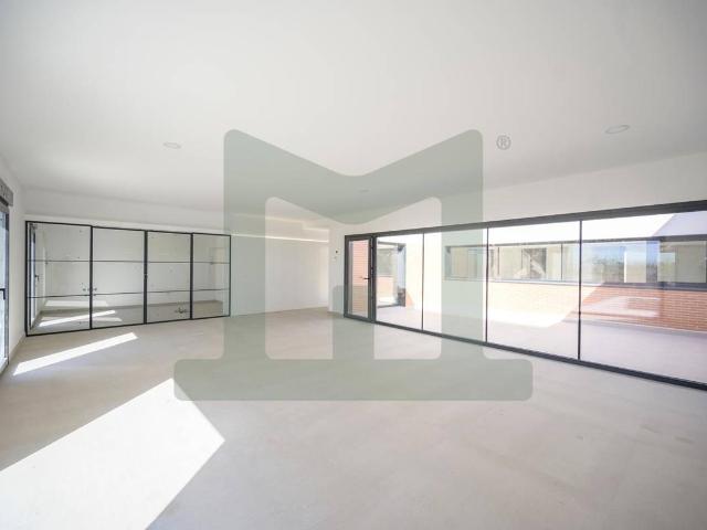Chalet en venta en Griñón, Madrid