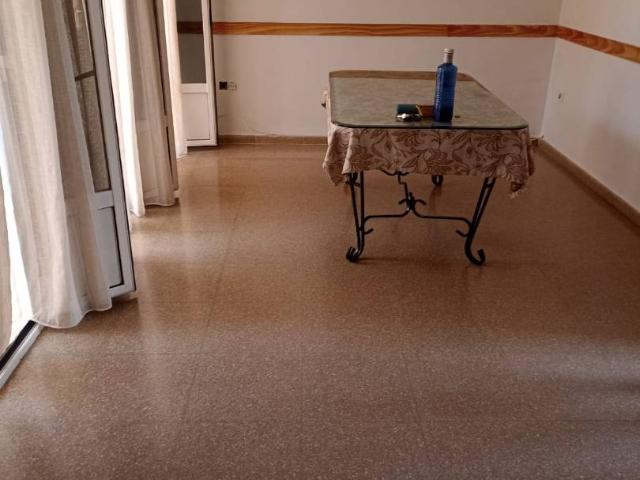 Chalet en venta en Guadalcázar, Andalucía