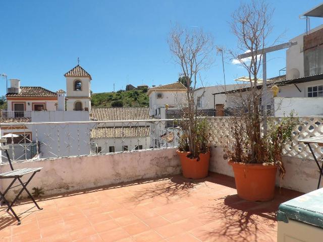 Chalet en venta en Guaro, Málaga
