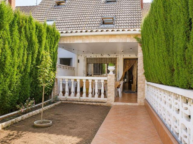 Chalet en venta en la Plana Alta, Valencia