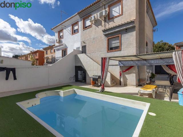 Chalet en venta en Gabia Grande, Comarca de la Vega de Granada
