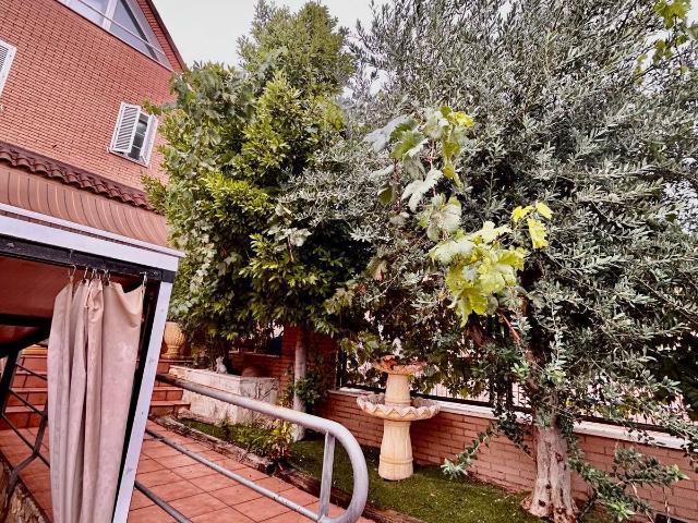 Chalet en venta en Brezo, Valdemoro