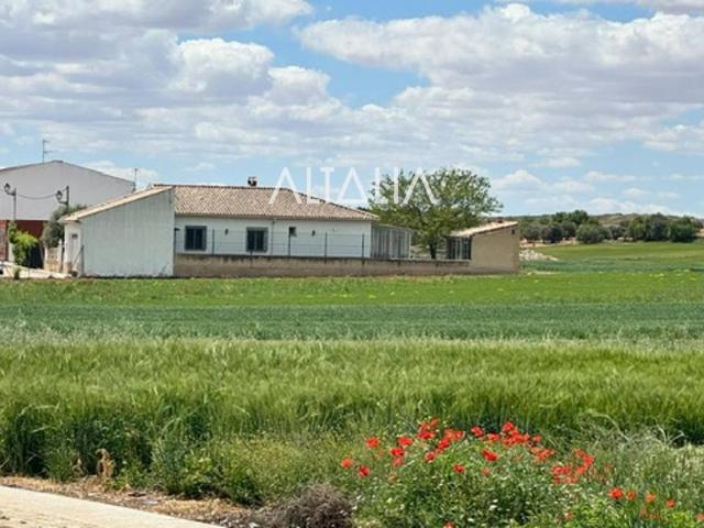 Chalet en venta en Hontanaya, Castilla-La Mancha