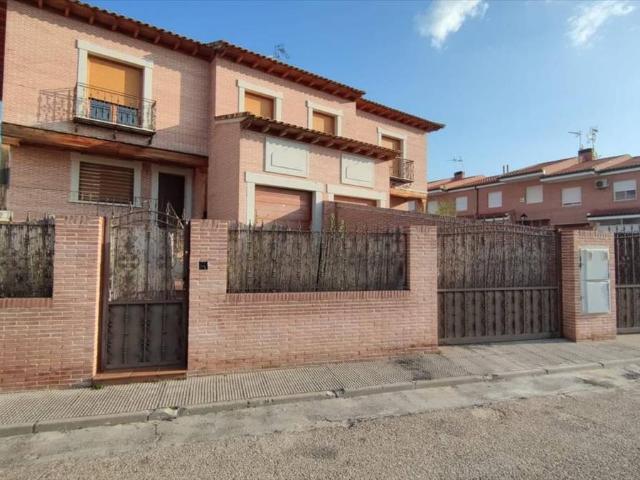 Villa en venta en Hormigos