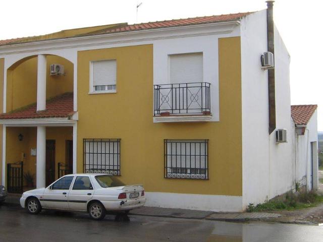 Villa en venta en Hornachos