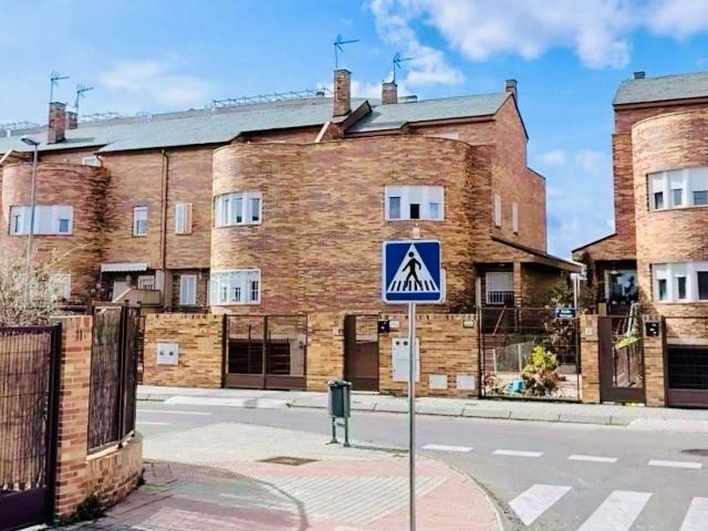 Chalet en venta en Brezo, Valdemoro