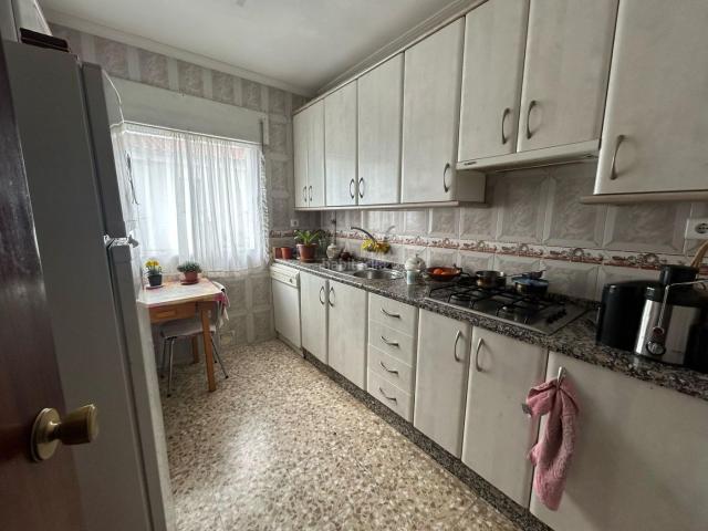 Chalet en venta en Hoyos, Extremadura